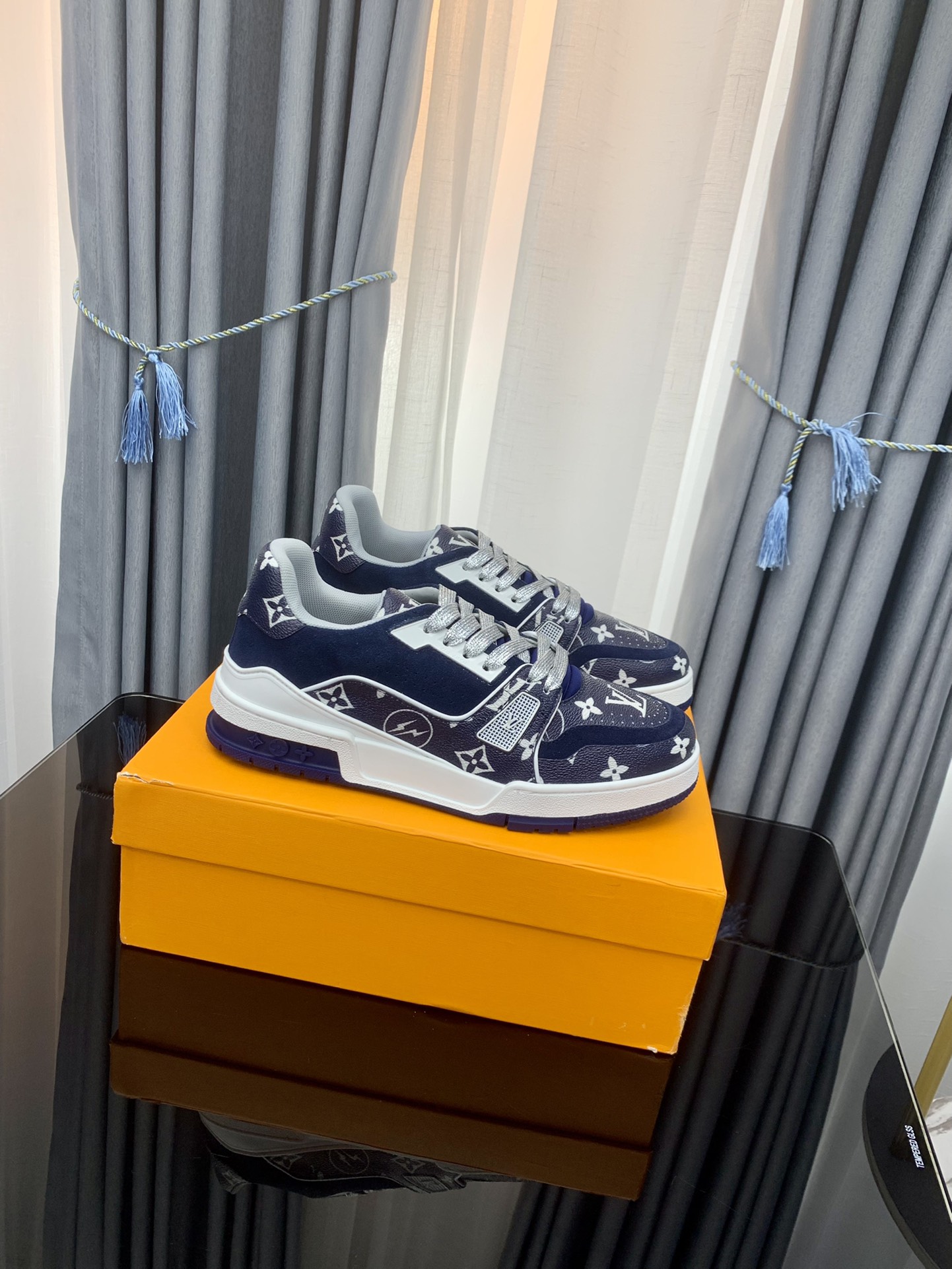 Men Women L*ouis V*uitton Top Sneakers