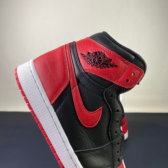 Air Jordan 1