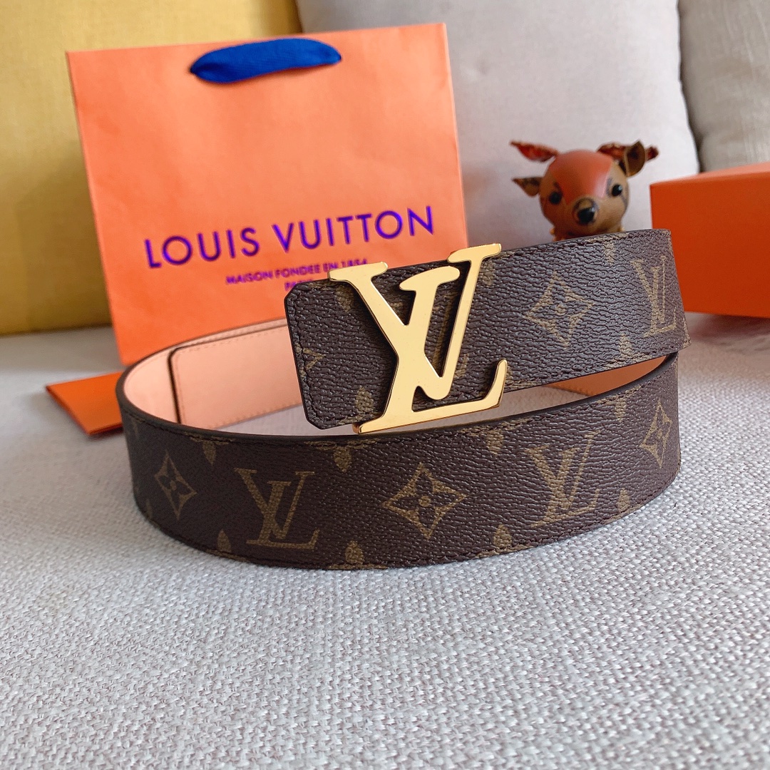 L*ouis V*uitton Belts Top Version 39mm