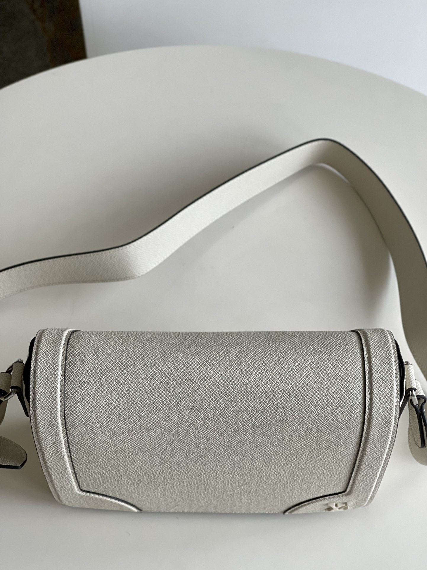 L*ouis V*uitton Bag Top Quality 28.3*18.3*4.3CM