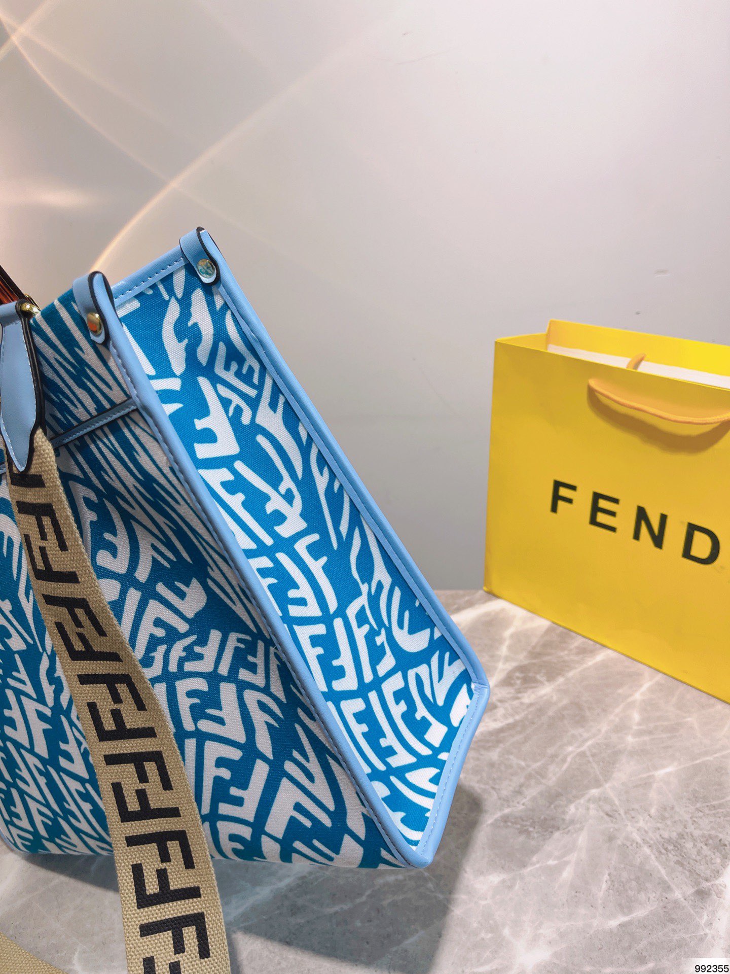 F*endi Top Bag 35*30cm