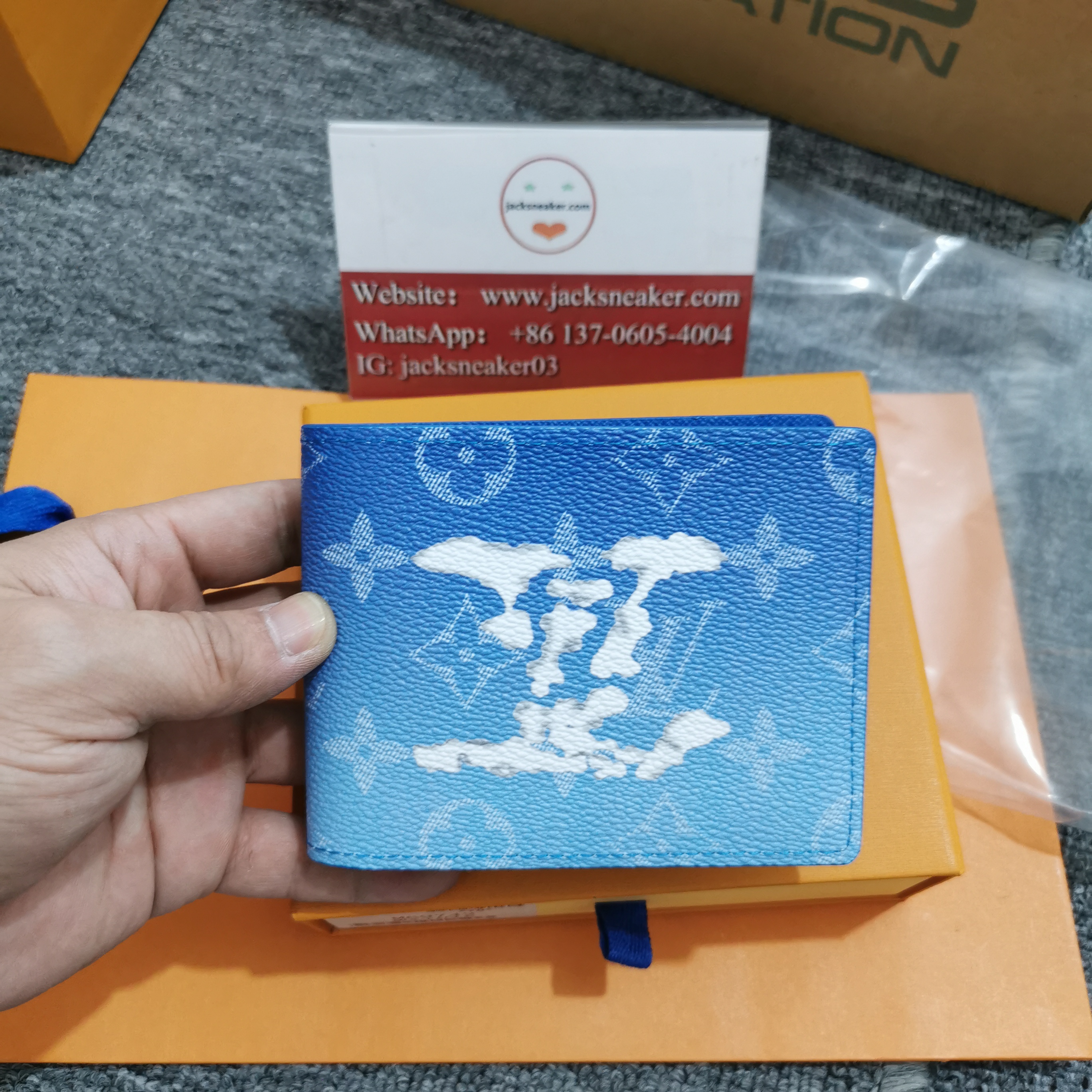 L*ouis V*uitton Bag Top Quality 11*8.5*2CM