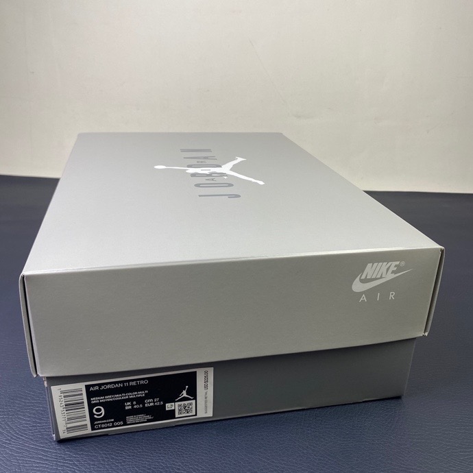 Air Jordan 11 Cool Grey