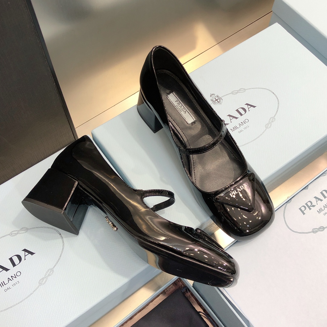 Women P*rada Top Quality Sandals