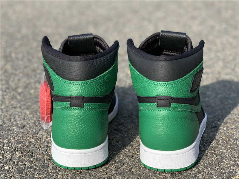 Air Jordan 1 Retro High OG Pine Green 555088-030