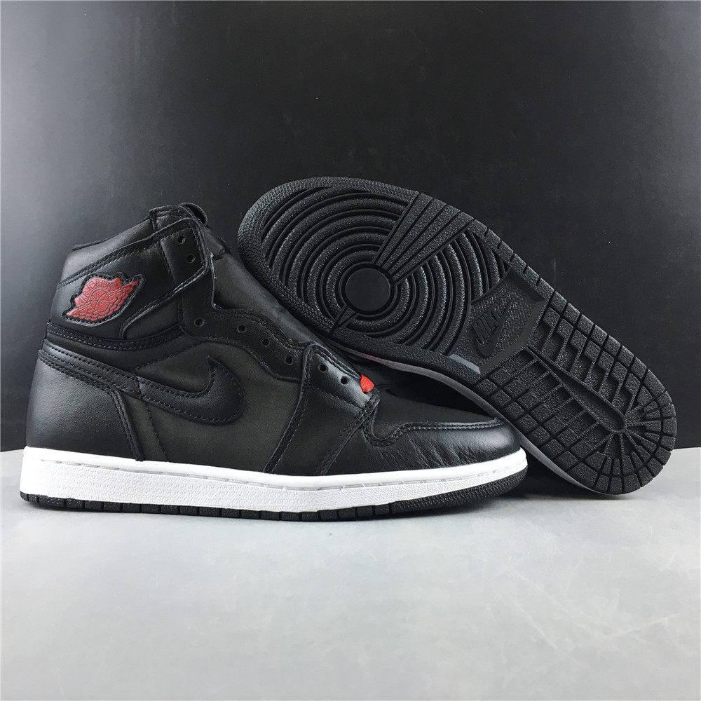 Air Jordan 1 “Black Satin” 555088-060
