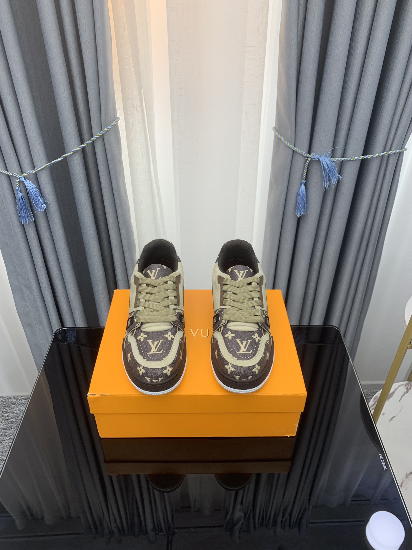 Men Women L*ouis V*uitton Top Sneakers