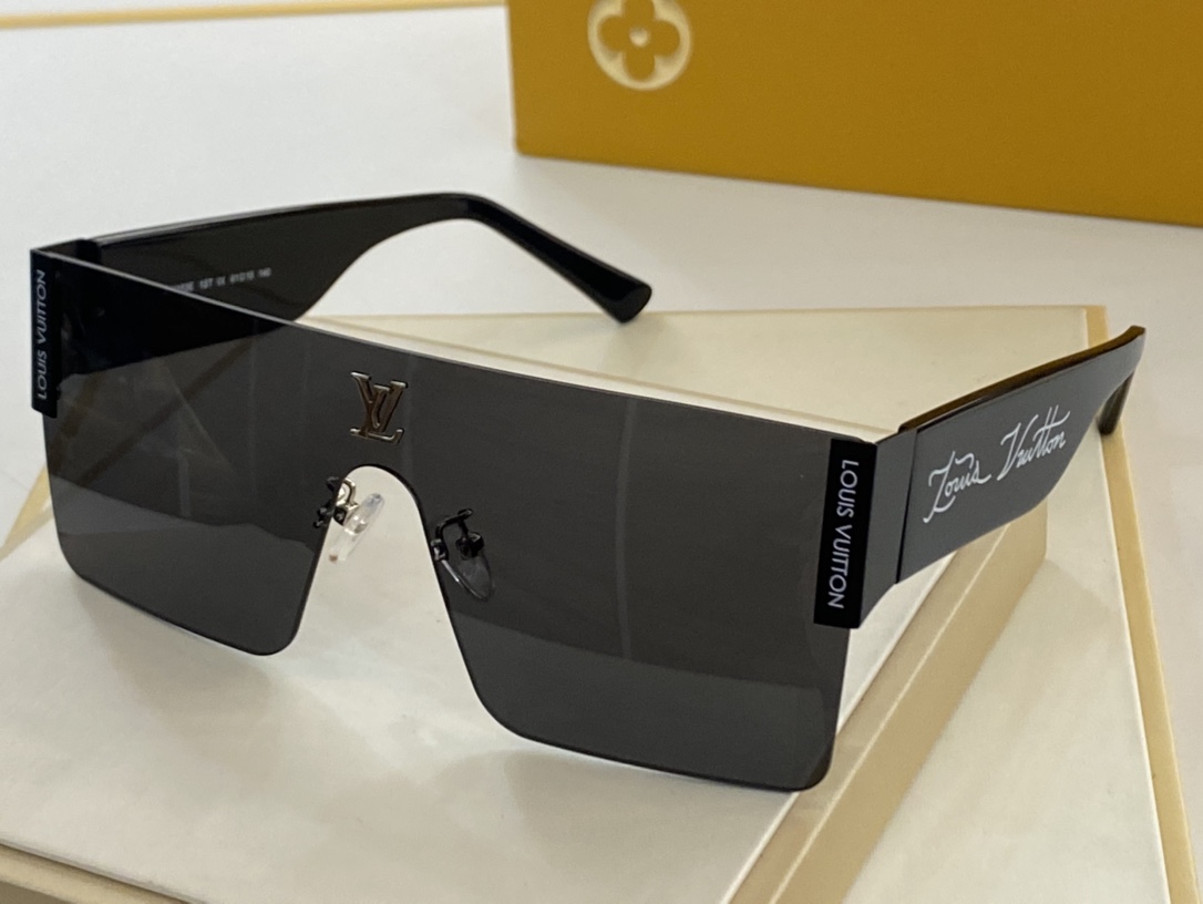 L*ouis V*uitton Glasses Top