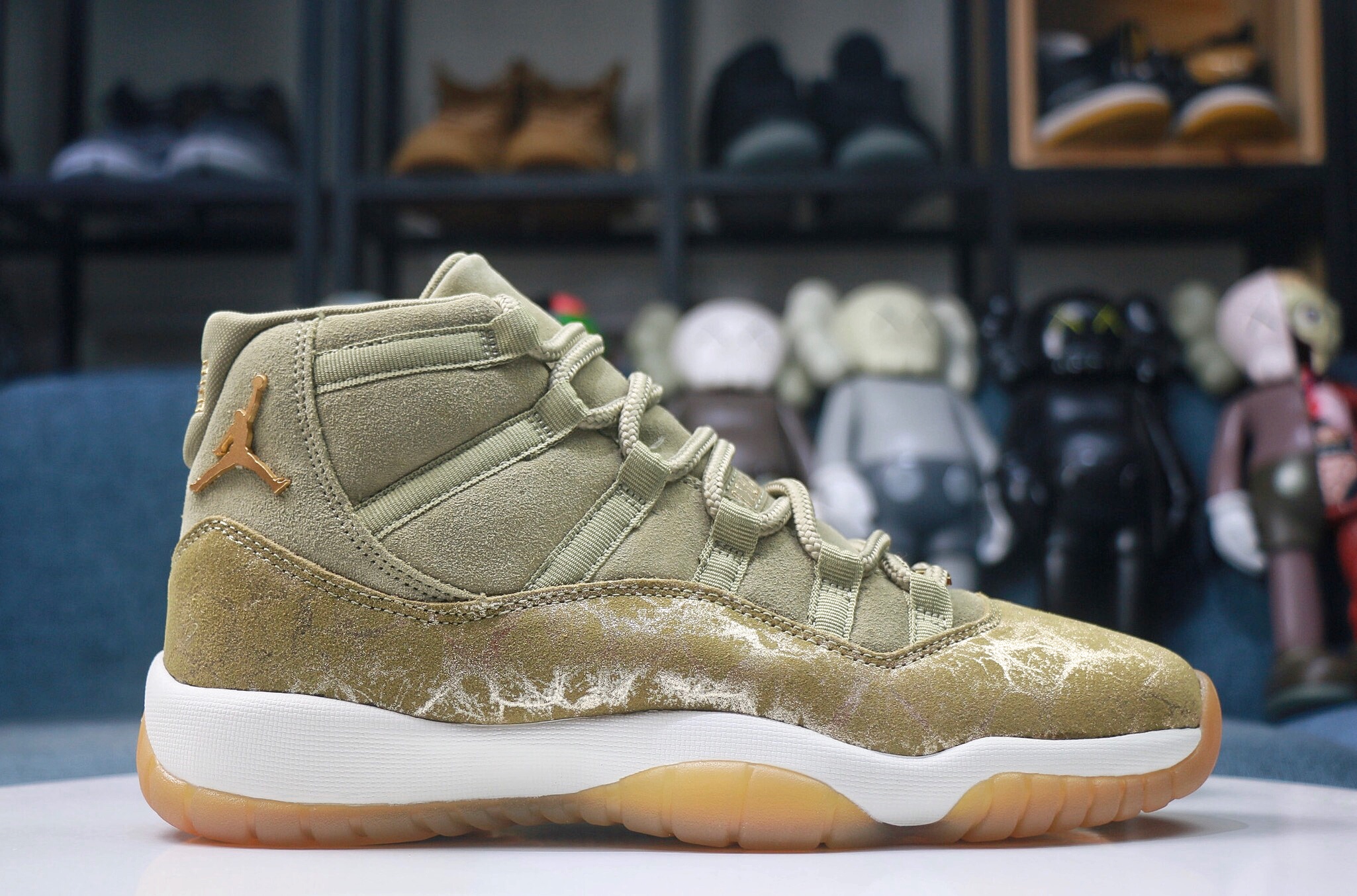 Air Jordan 11 “Olive Lux”