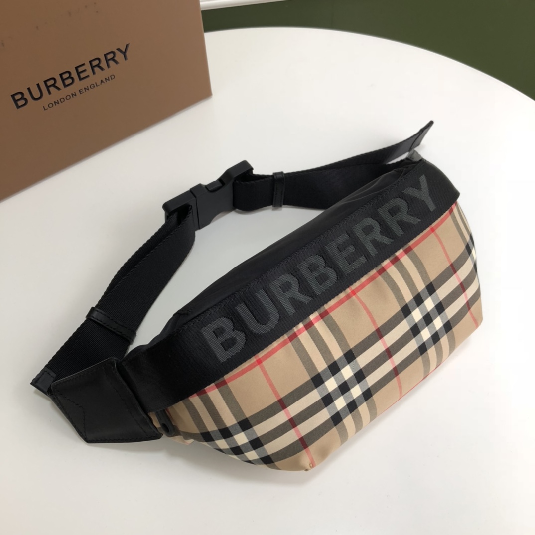 B*urberry Bag Top Quality
