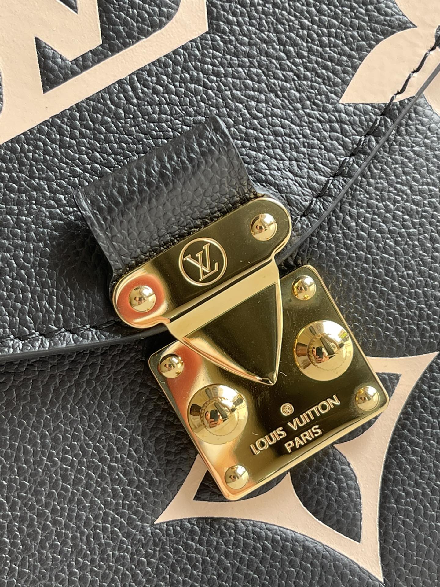 L*ouis V*uitton Bag Top Quality 25*9*19cm