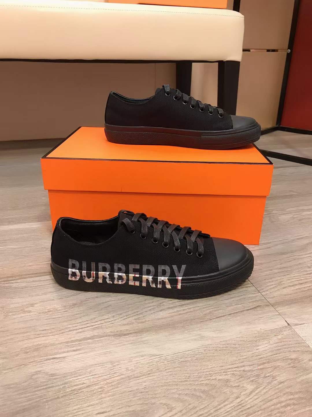 Men B*urberry Top Sneaker