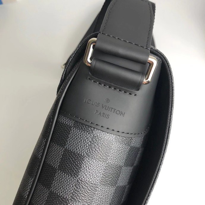 L*ouis V*uitton Top Bag