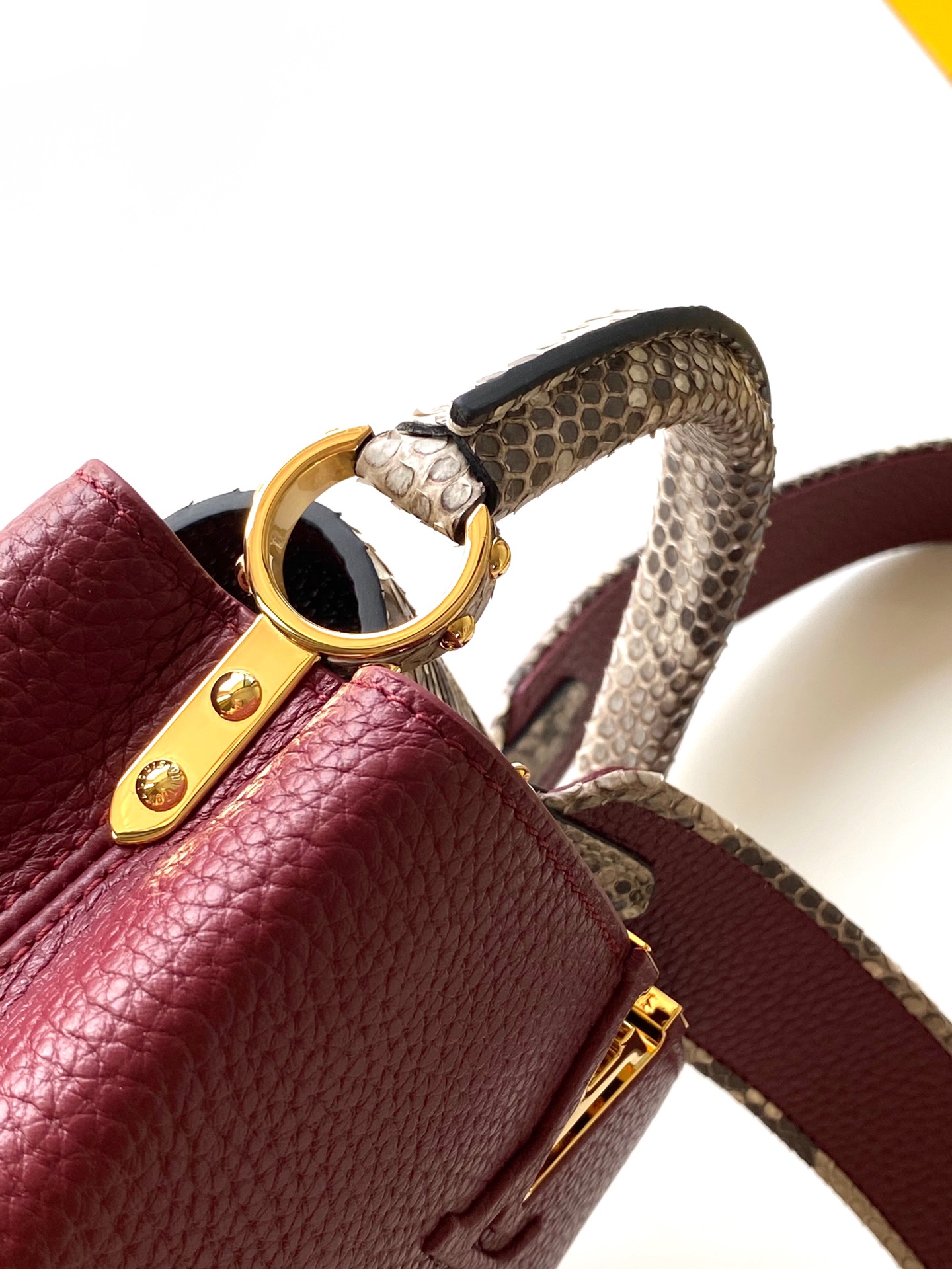 L*ouis V*uitton Top Bag 21x14x8cm