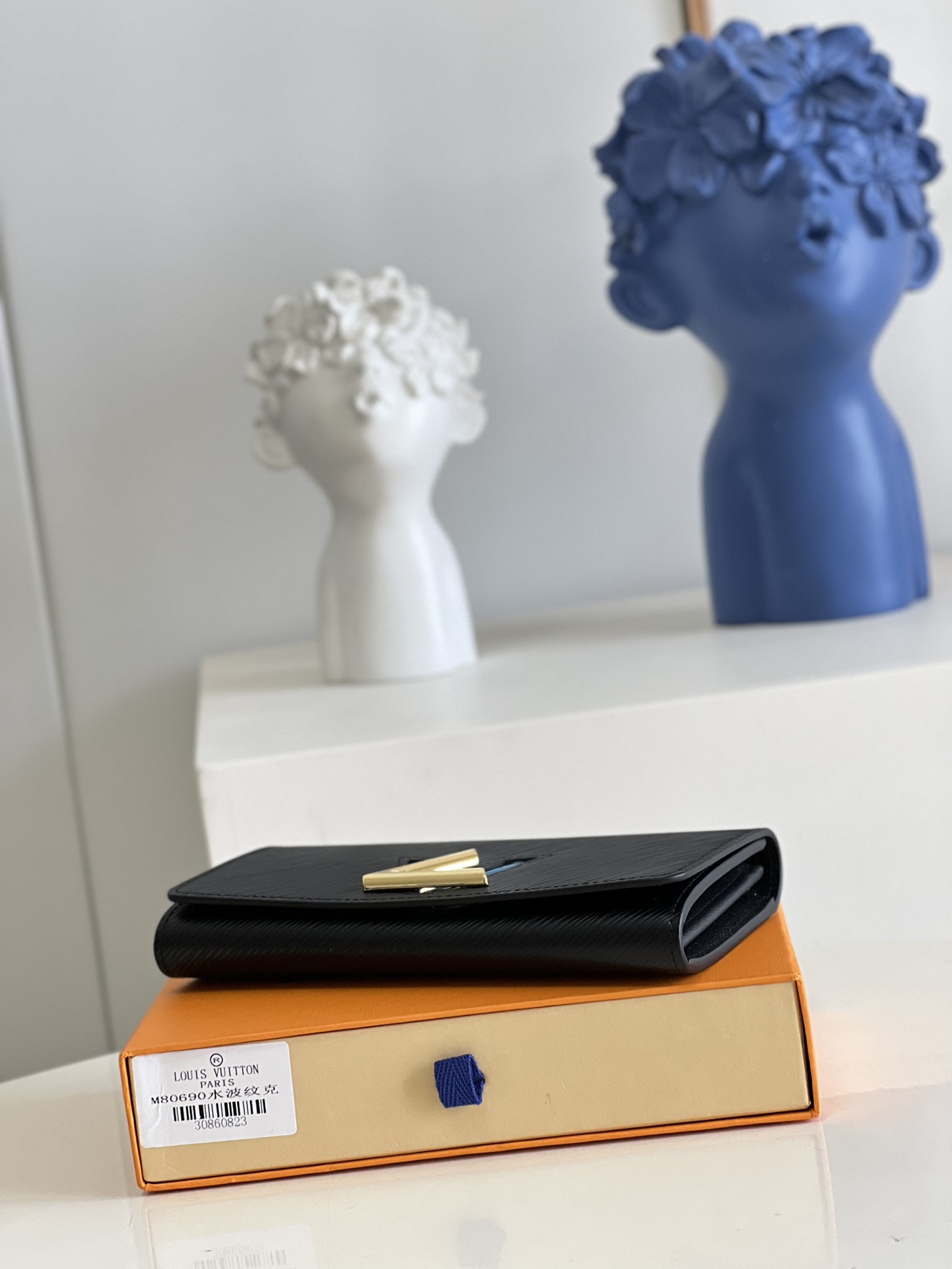 L*ouis V*uitton Top Bag 19*10.5*3cm