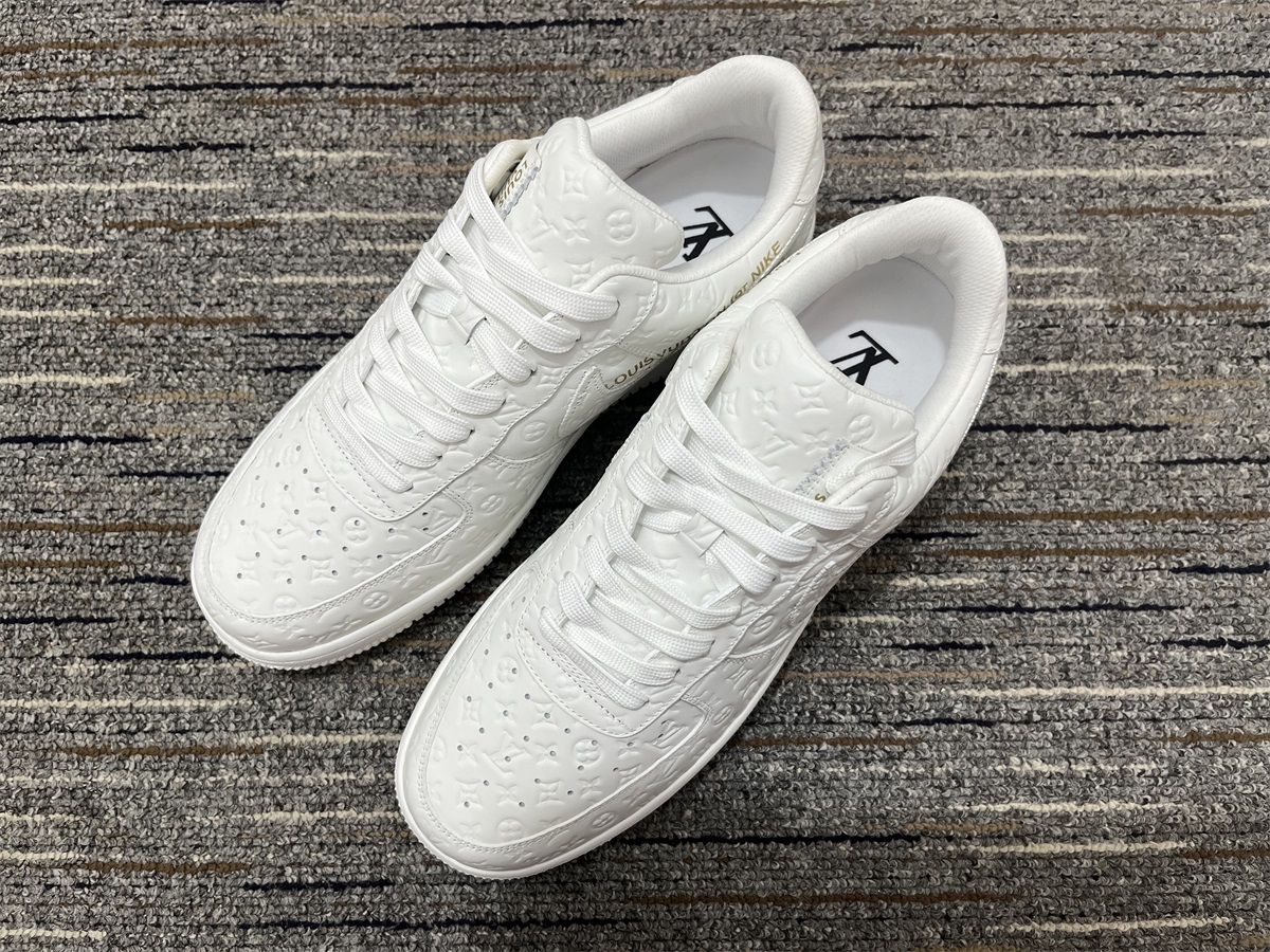 from O*ff-W*hite x Nike Air Force 1 x L*V Low