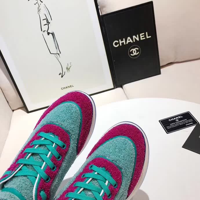 C*anel Sneaker