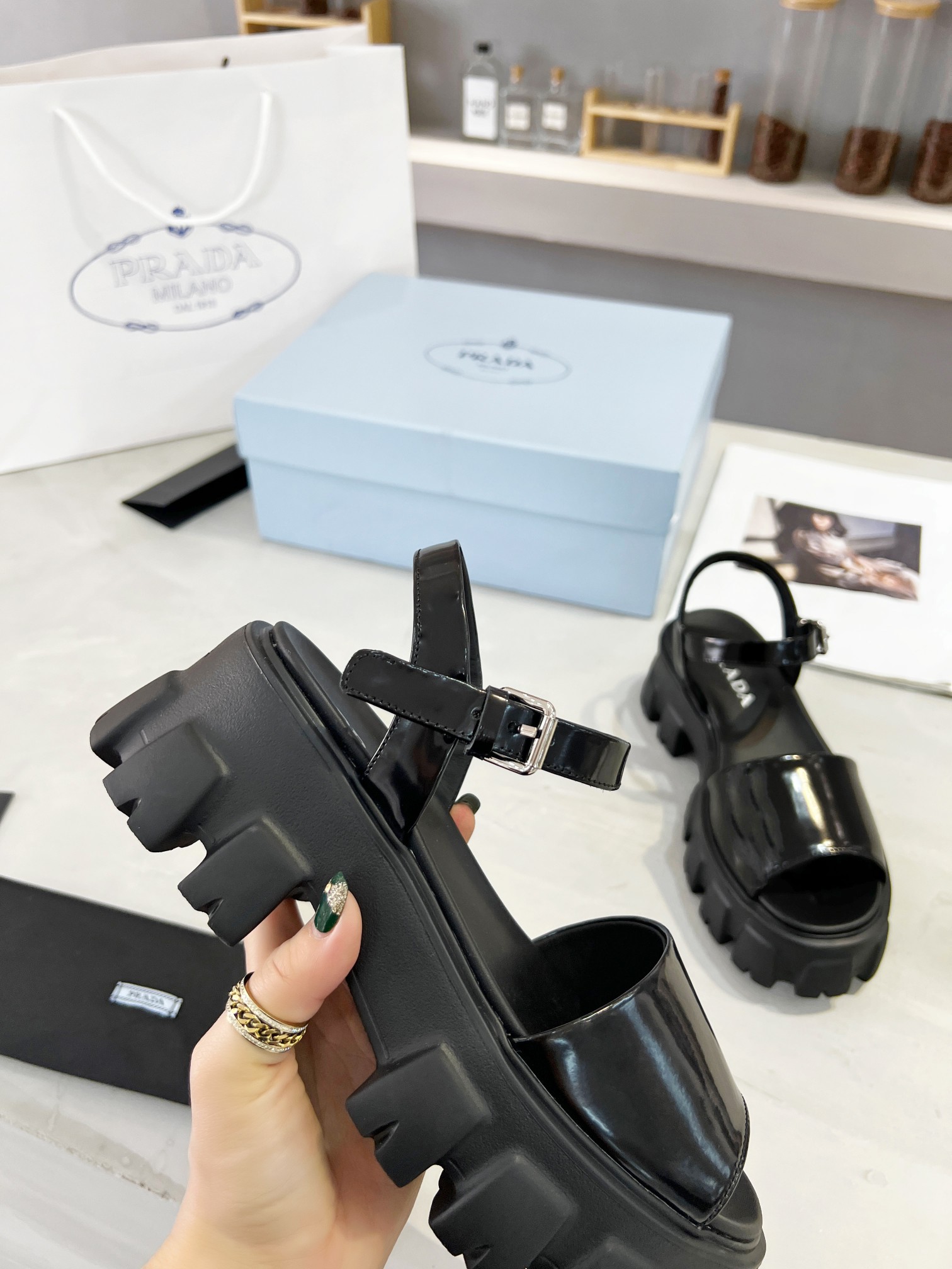 Women P*rada Top Quality Sandals