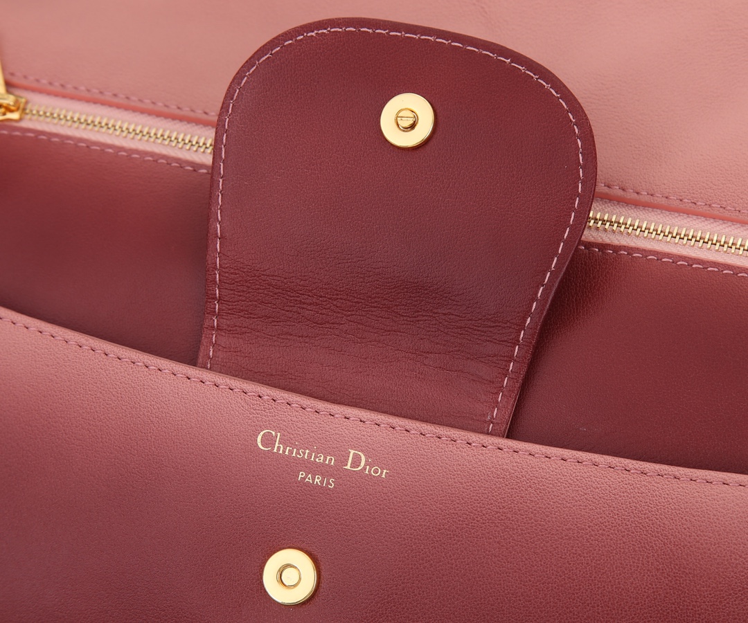 D*ior Top Bag 28*16.5*3cm