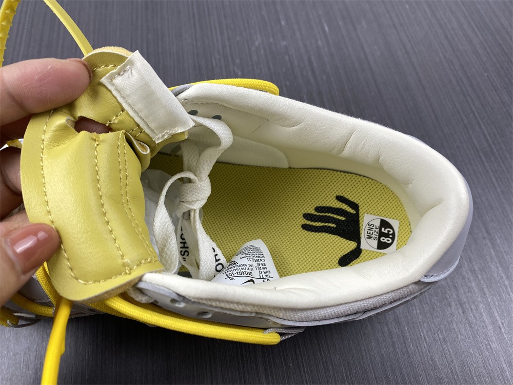 from O*ff-W*hite x Nike Dunk Low