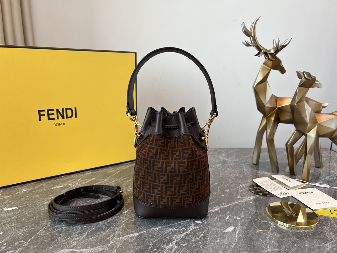 F*endi Bag Top Quality 12*10*18CM