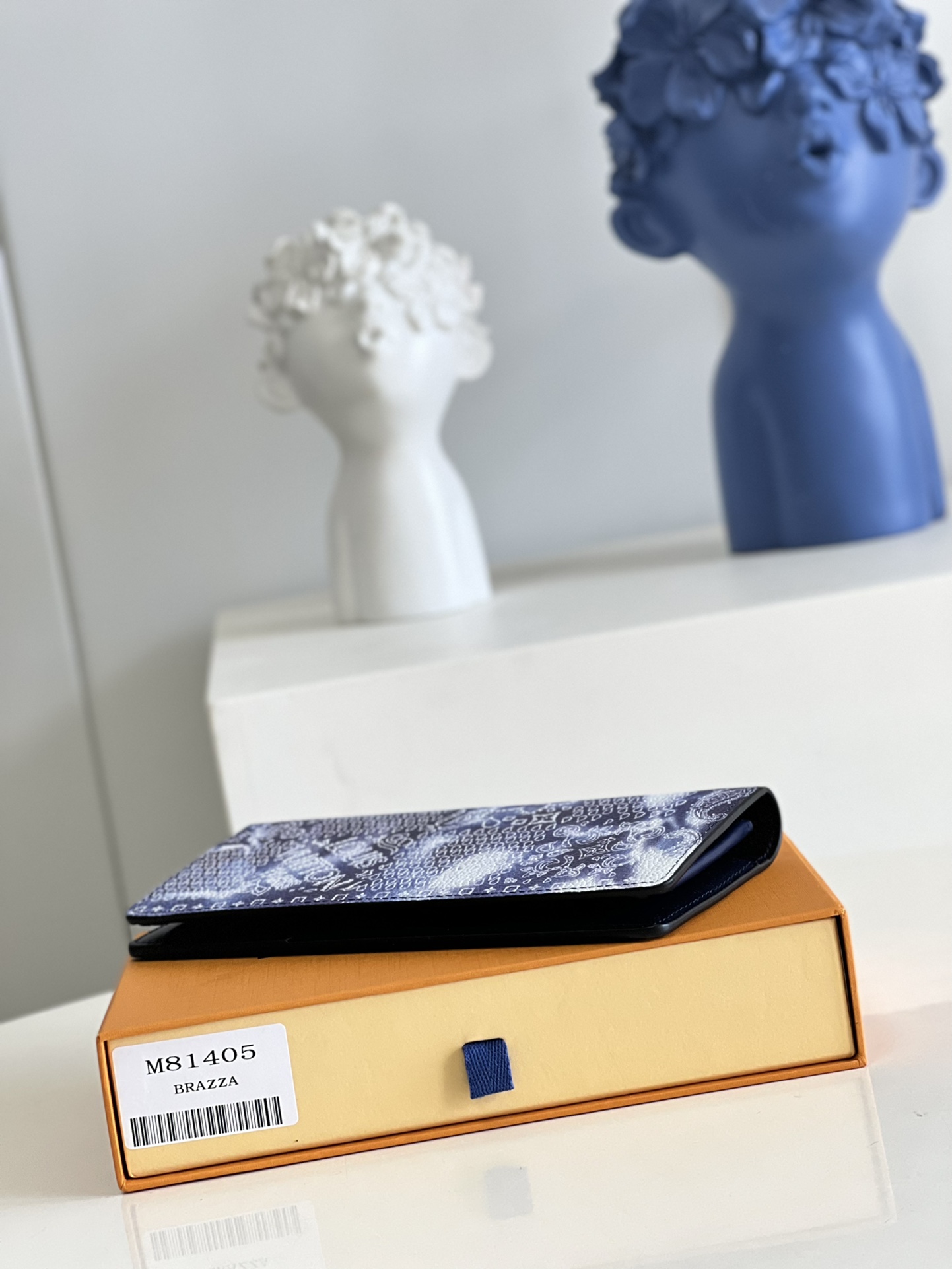 L*ouis V*uitton Top Bag 10*19*2cm