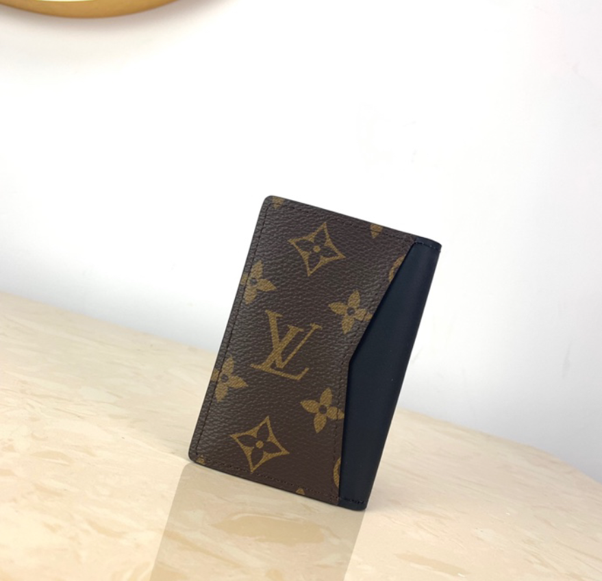 L*ouis V*uitton Bag Top Quality 7.5*11*1CM