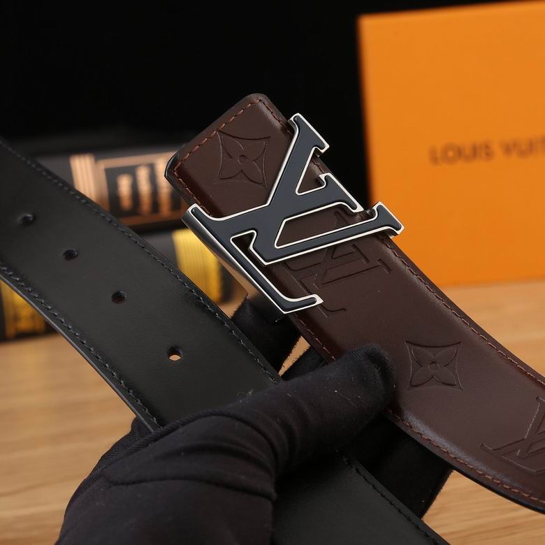 L*uis V*itton Belts Top Version