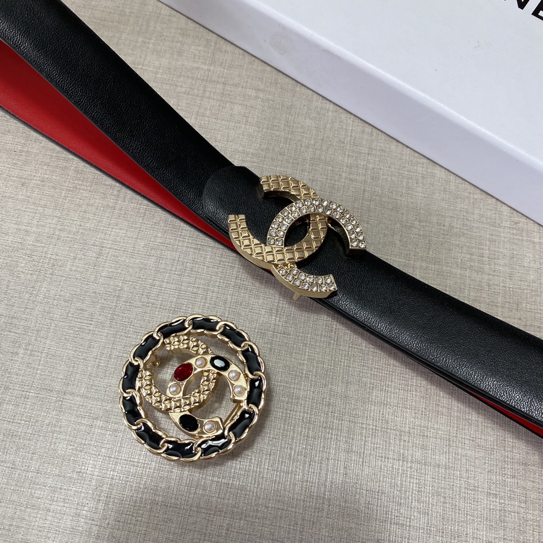 C*hanel Belts Top Version