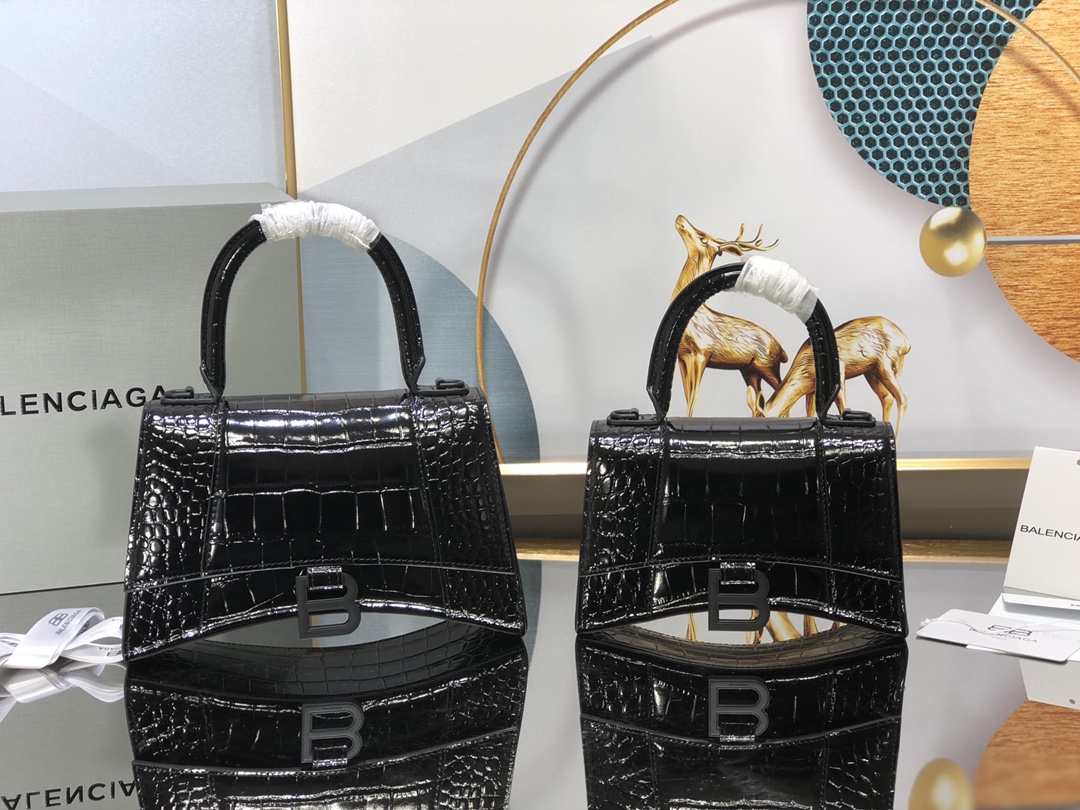 B*alenciaga Bag Top Quality