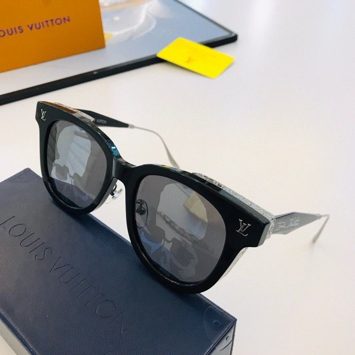 Top Quality L*ouis V*uitton Glasses