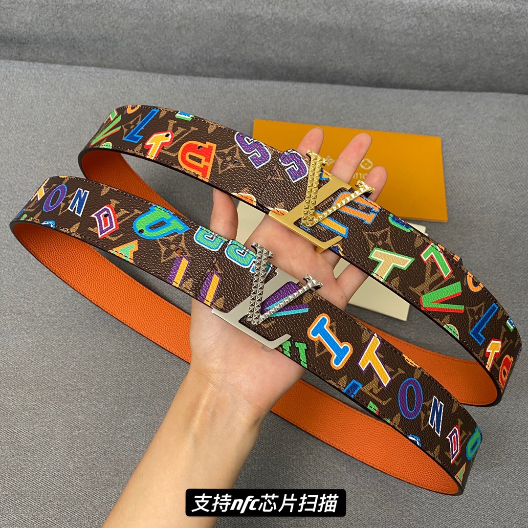 L*ouis V*uitton Belts Top Version