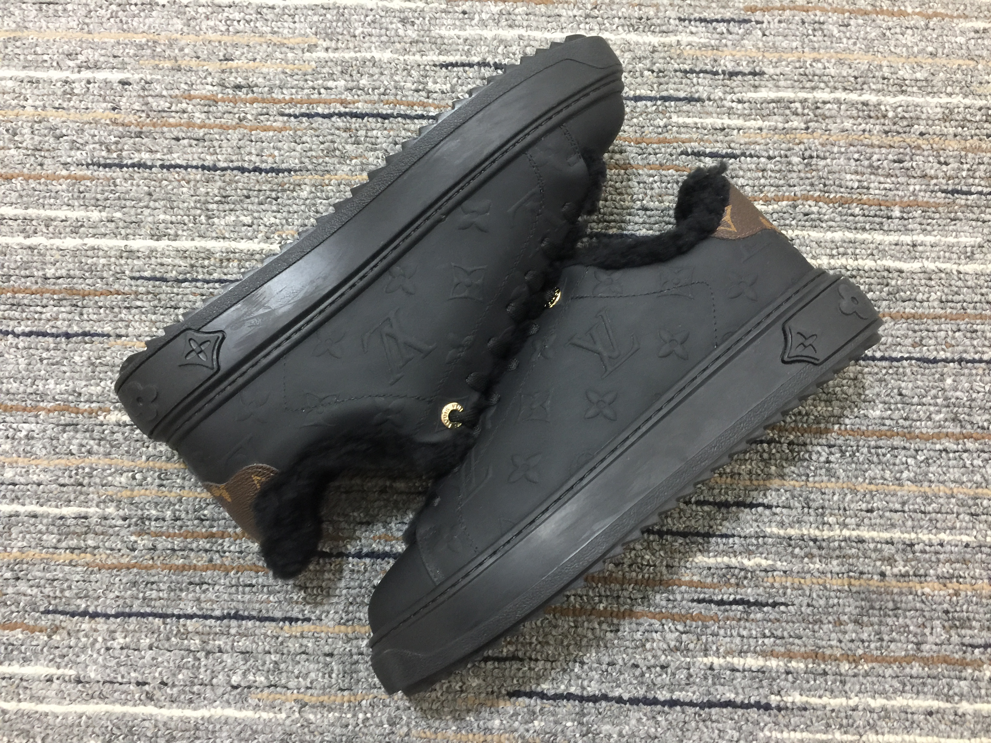 Men L*ouis V*uitton Top Sneaker