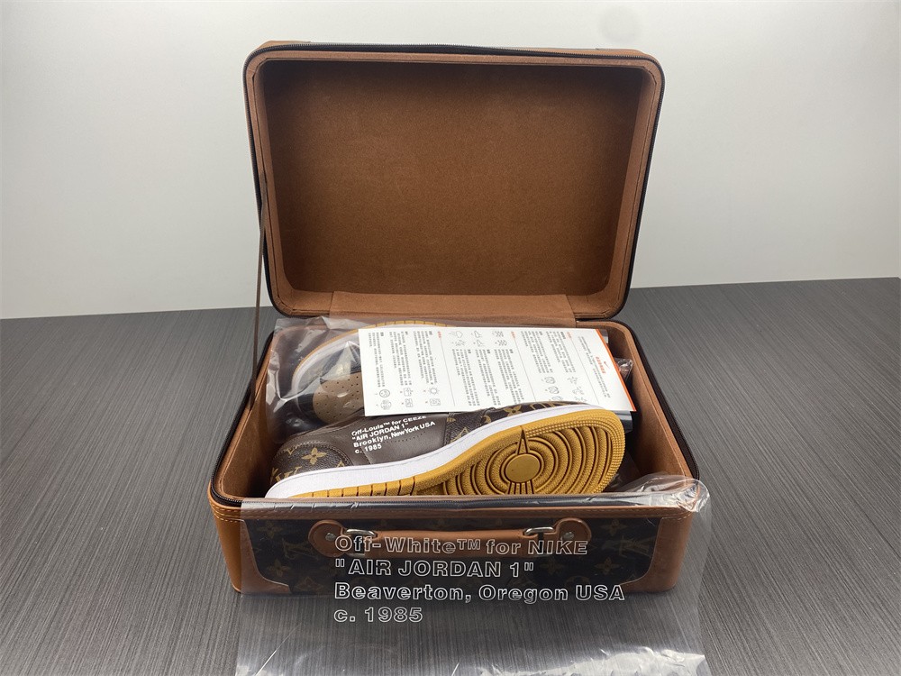 O*FF-W*HITE x Air Jordan 1 Low