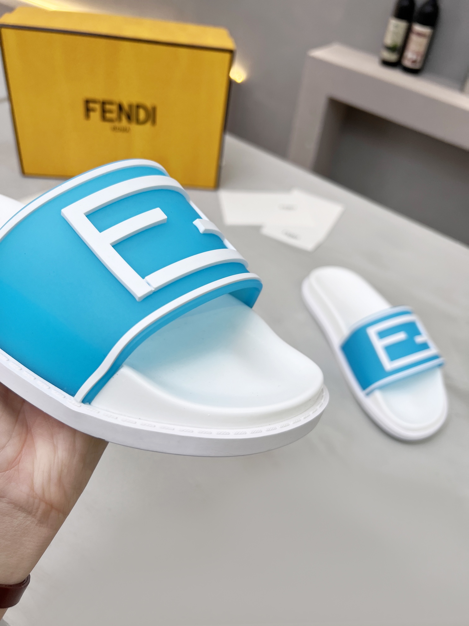Men Women F*endi Sandals Top