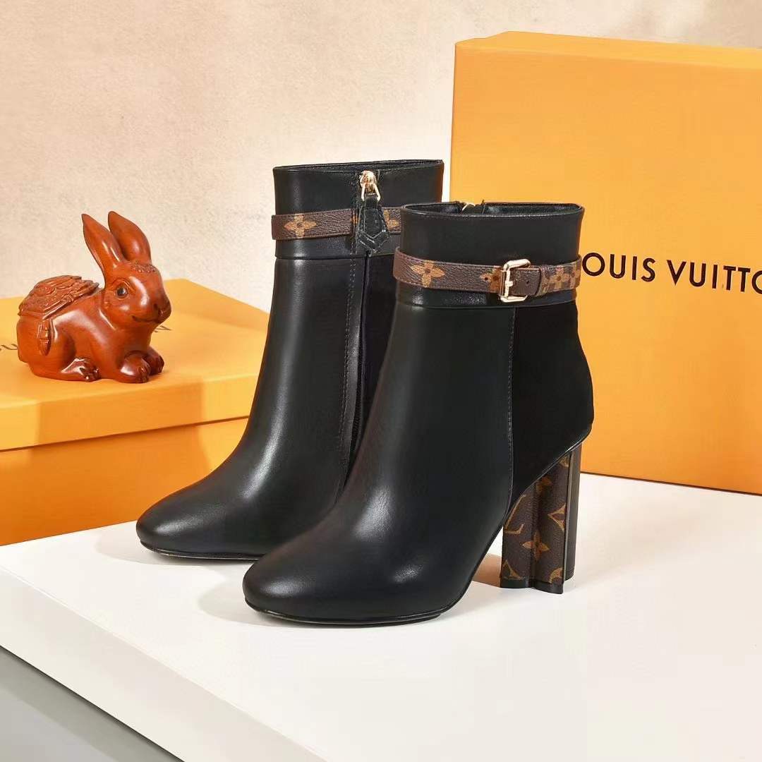 Women L*ouis V*uitton Top Sneaker