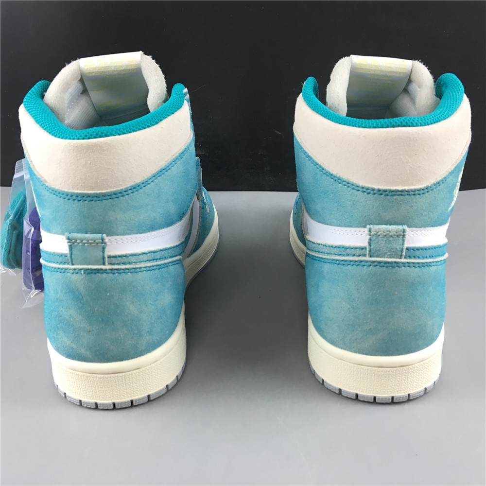 Air Jordan 1 “Turbo Green” 555088-311