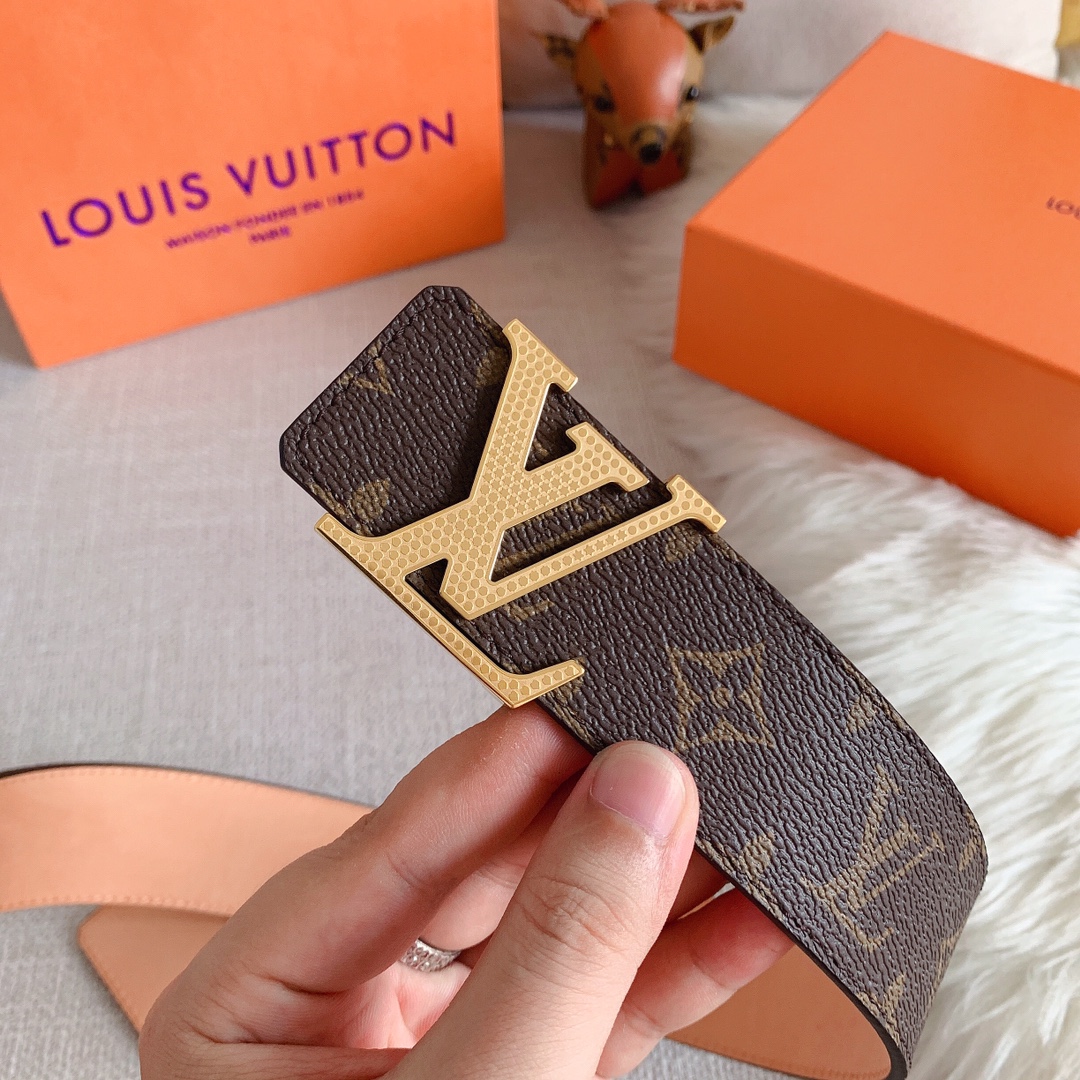 L*ouis V*uitton Belts Top Version 39mm
