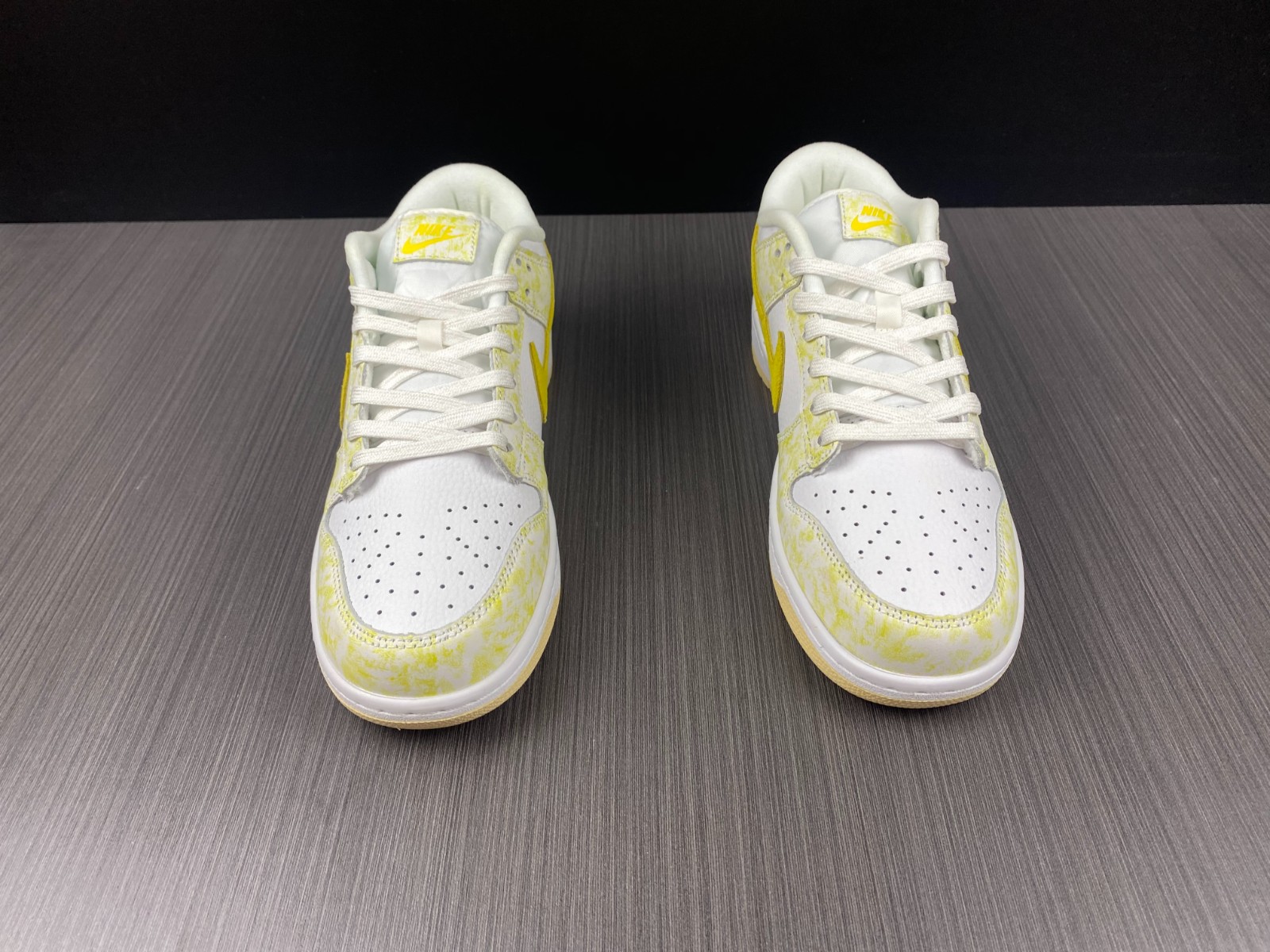 from Nike Dunk SB Low DM9467-700