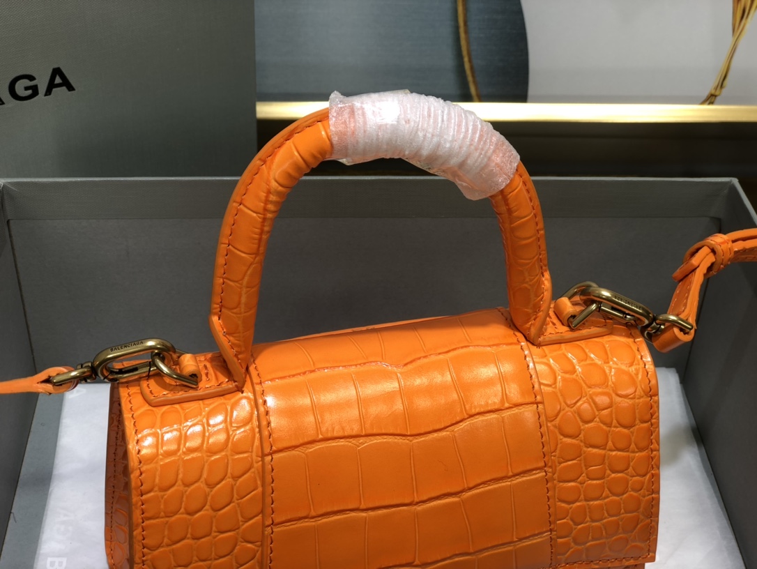 B*alenciaga Bag Top Quality 19x8x21cm