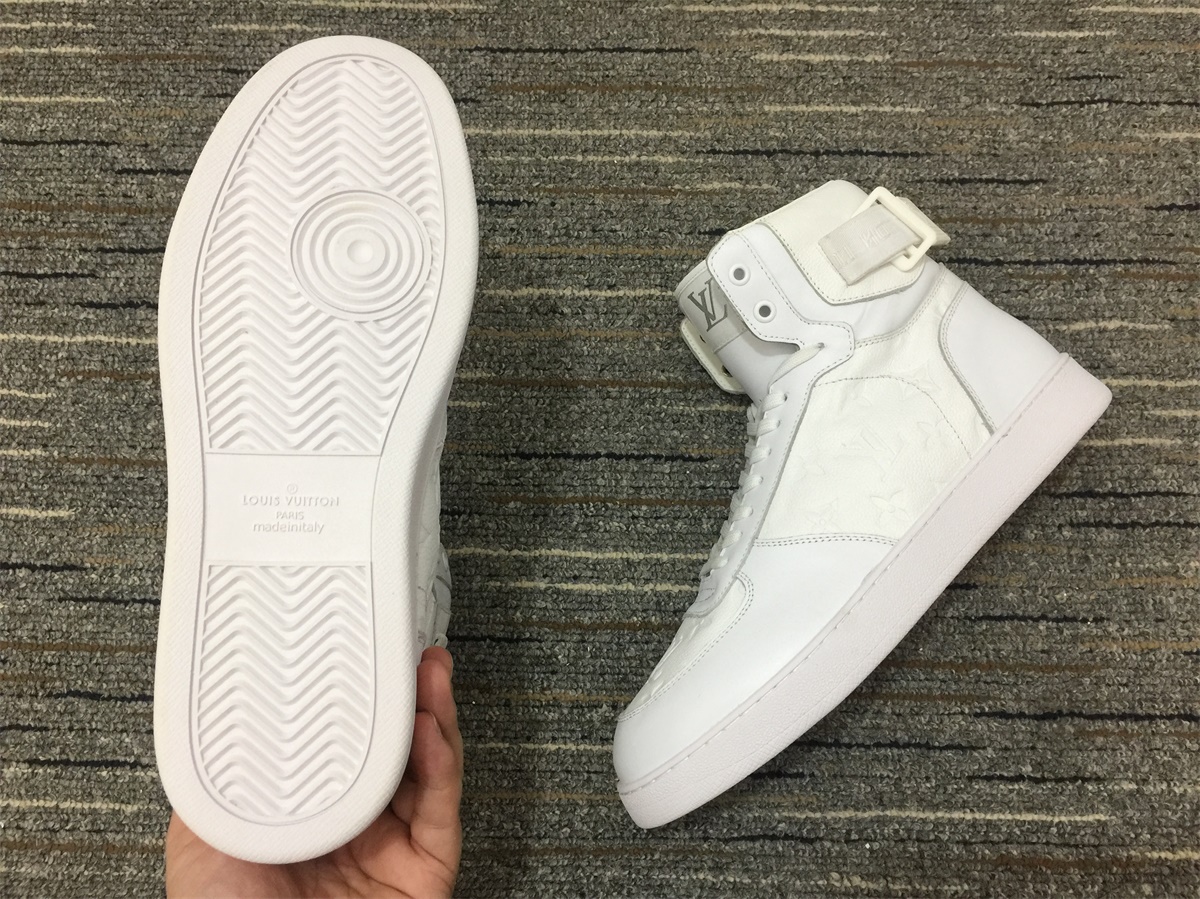 Men L*ouis V*uitton Top Sneakers