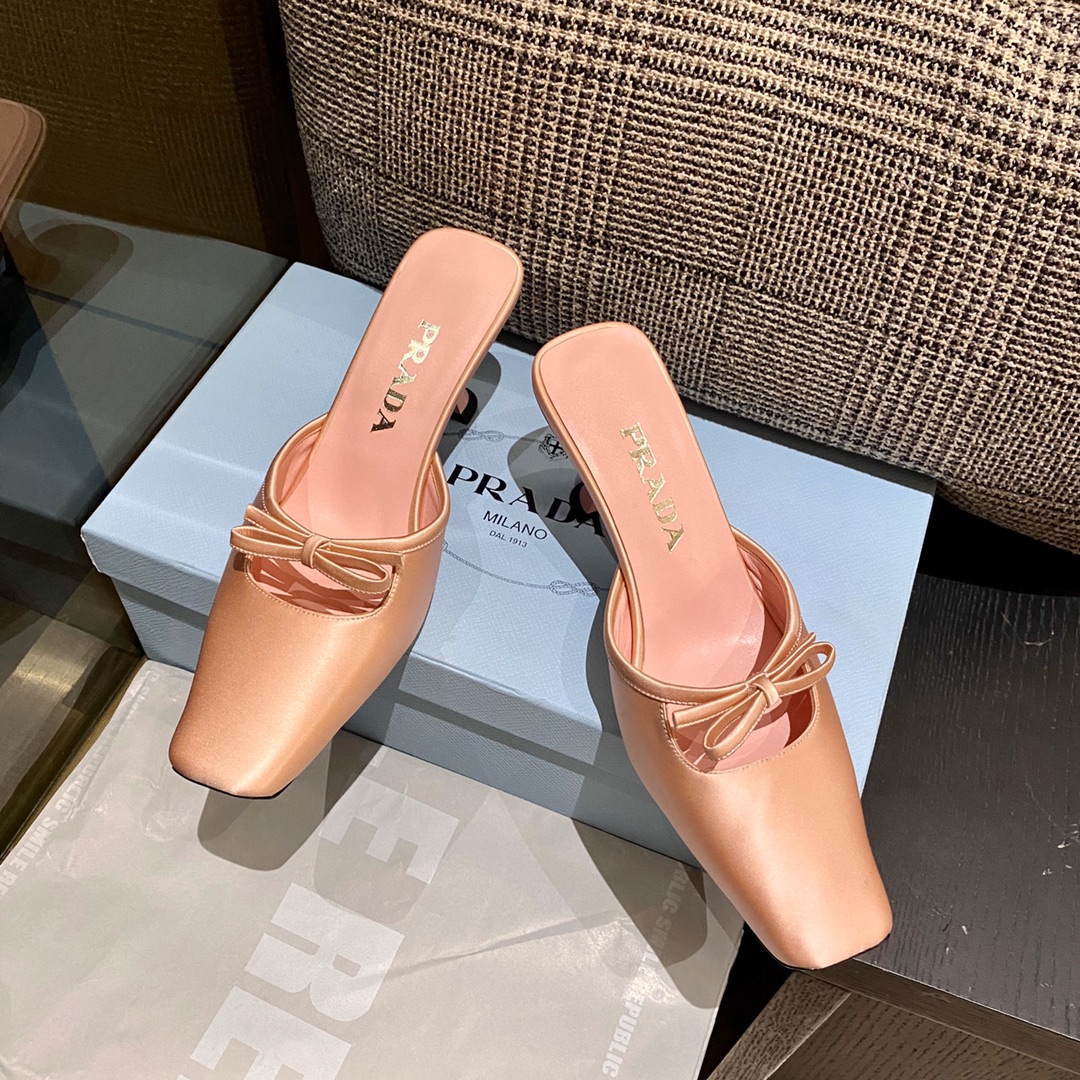 Women P*rada Top Sandals