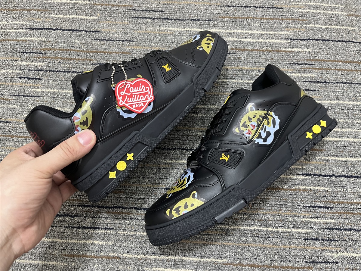 Men L*ouis V*uitton Top Sneakers