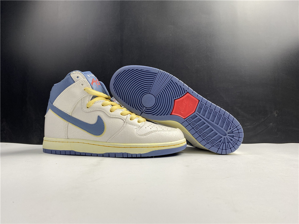 from Nike SB Dunk