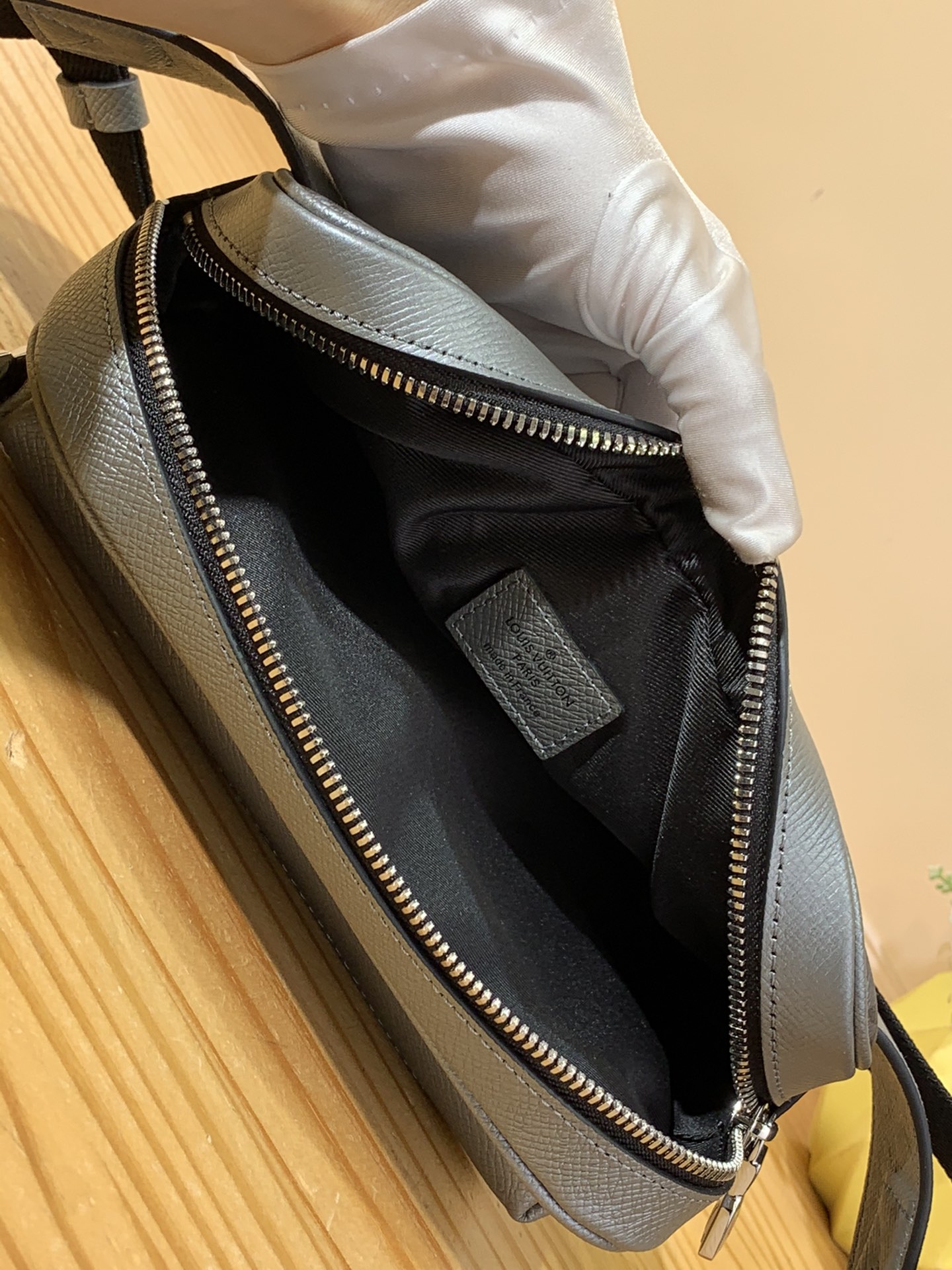 L*ouis V*uitton Bag Top Quality 21*17*5cm