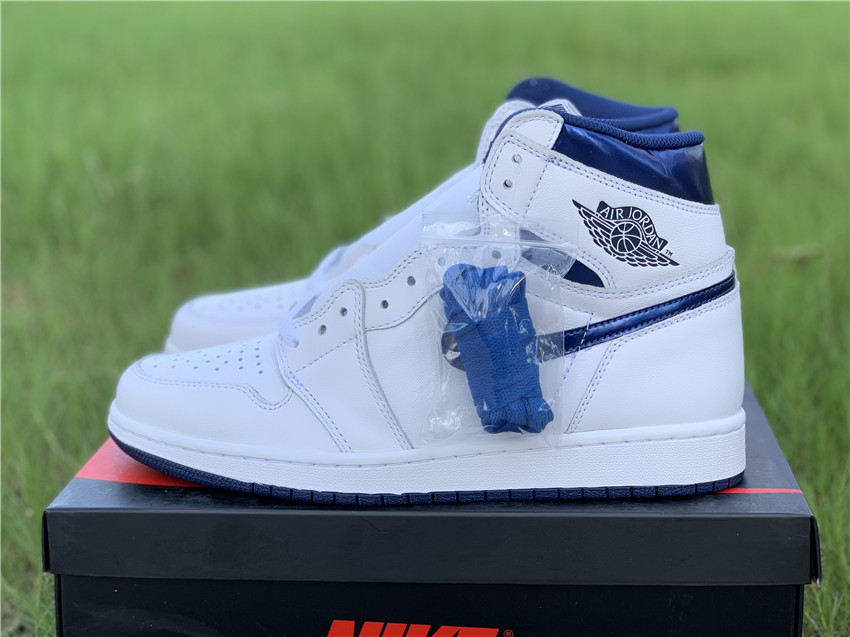 Air Jordan 1 OG Retro High “Metallic Navy” 555088-106