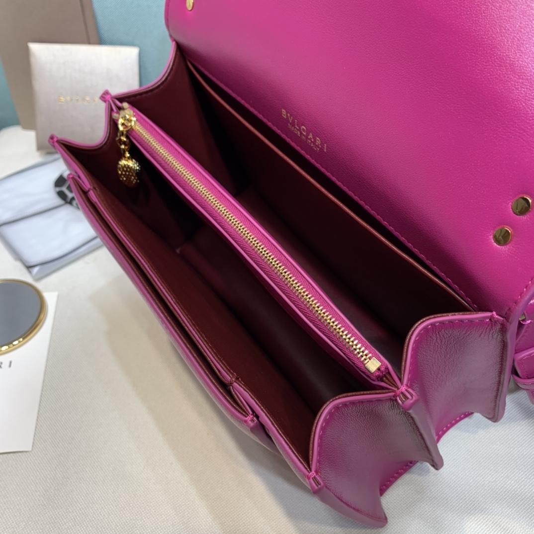 B*vlgari Top Bag 25×14.5×9cm