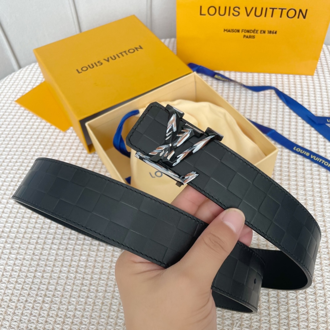 L*ouis V*uitton Belts Top Quality 40MM
