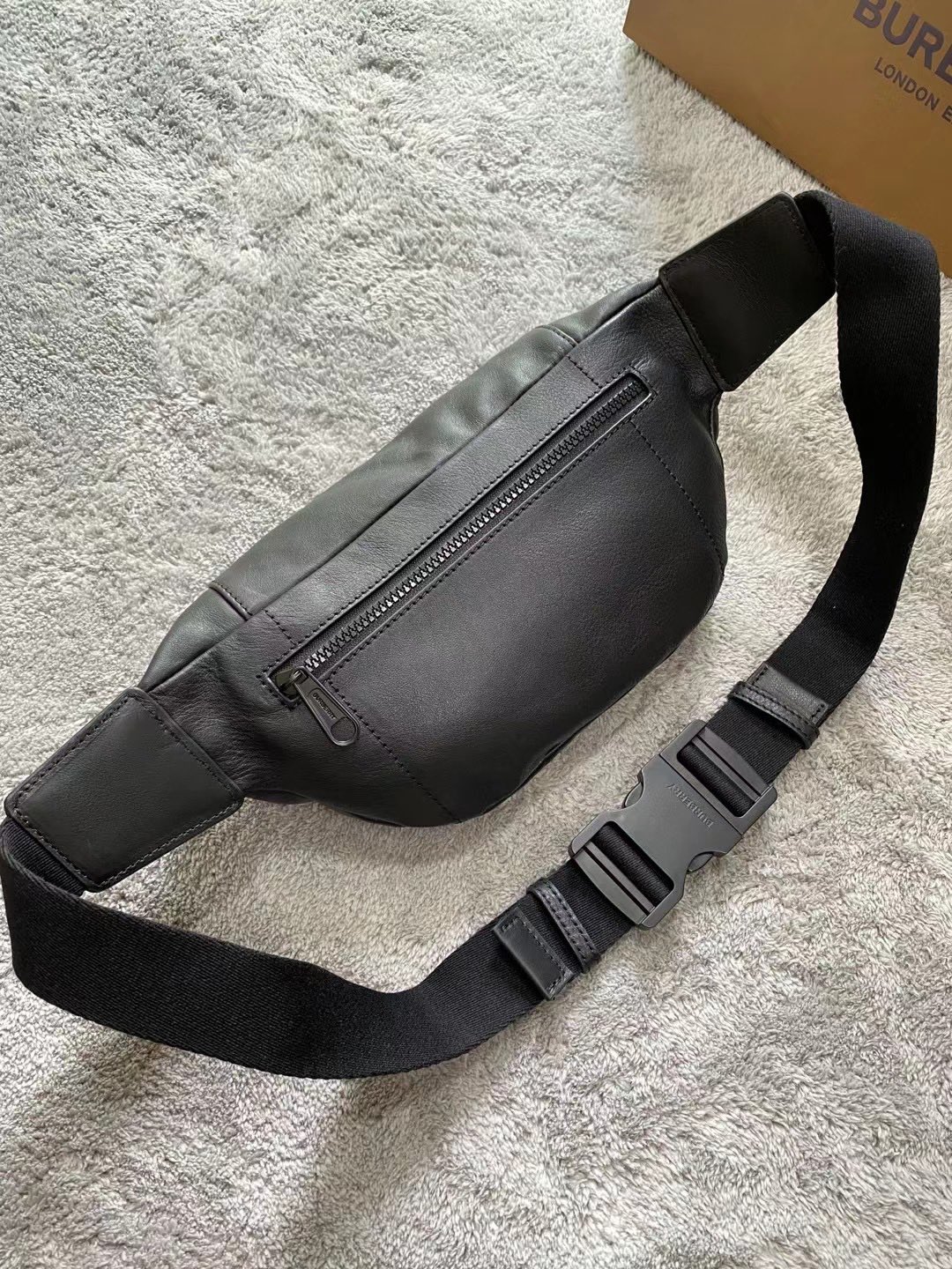 B*urberry Bag Top Quality 31*7.5*16cm