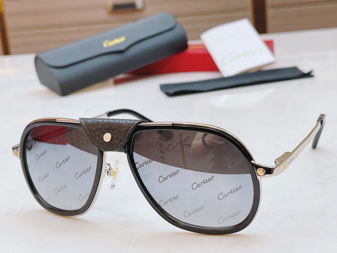 C*artier Glasses Top